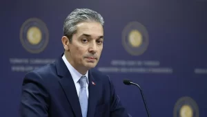 Atina’dan Ankara’yanıta gecikemdi