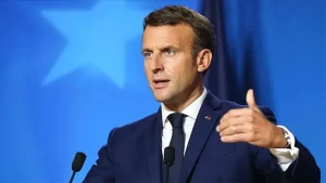Le Parisien’in haberine göre, Fransa’da hükümetin “İslami ayrılıkçılıkla mücadele” adı