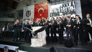 Beşiktaş Kulübünde Ahmet Nur Çebi başkanlığındaki yönetim kurulunda görev dağılımı