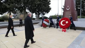 Cumhurbaşkanı Recep Tayyip Erdoğan, Azerbaycan'ın başkenti Bakü'deki programı kapsamında ilk