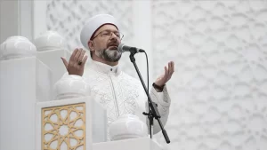 Diyanet İşleri Başkanı Ali Erbaş yarın dua programına katılacak Diyanet