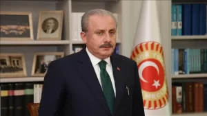 TBMM Başkanı Mustafa Şentop, "Boğaziçi Üniversitesinde bazı meczuplar tarafından milletimizin