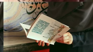 Yaygın Eğitim ve Kültür Derneği (YEKDER), ziyaretçilerin Ayasofya'yı yakından tanımaları