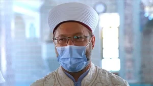 Diyanet İşleri Başkanı Ali Erbaş, Ayasofya-i Kebir Cami-i Şerifi'nin bütün