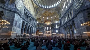Şam'da tedavi gördüğü hastanede 88 yaşında vefat eden Osmanlı Hanedan