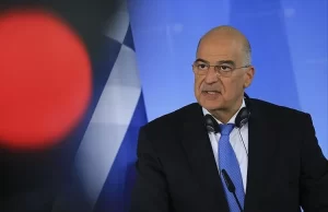 Yunanistan Dışişleri Bakanı Dendias, "Oruç Reis bölgeden ayrılmadığı müddetçe Türkiye