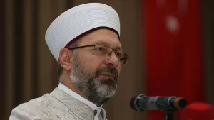 Diyanet İşleri Başkanı Ali Erbaş, Milli Savunma Üniversitesinde (MSÜ) kurmay