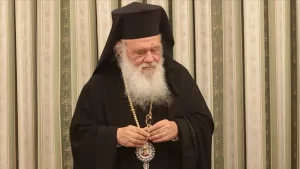 Dünya Müslüman Alimler Birliğinden yapılan yazılı açıklamada, "İslam'a zalimce saldıran,