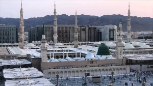 Suudi Arabistan'da yeni tip koronavirüs (Kovid-19) nedeniyle son 24 saatte