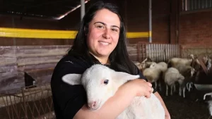 Eskişehir'de yaşayan Gizem Arıar, üniversite eğitimi aldıktan sonra çiftçilik ve