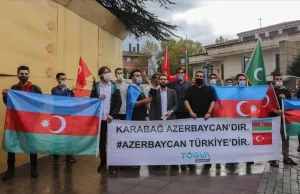 TÜGVA üyeleri, Ermenistan'ın Azerbaycan topraklarına saldırısını protesto edip Azerbaycan'a destek
