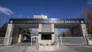 Aile, Çalışma ve Sosyal Hizmetler Bakanlığı, engellilerin hayatın her alanında