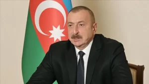 Azerbaycan Cumhurbaşkanı İlham Aliyev, Batı ülkelerini, hem Ermenistan'ın Azerbaycan'ın sivil