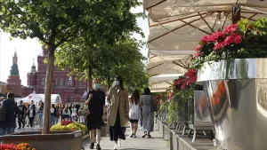 Çin'in Hubey eyaletine bağlı Vuhan kentinde ortaya çıkan ve dünyaya