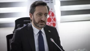 İletişim Başkanı Fahrettin Altun, "Yüksek risk taşıyan kişiler de dahil