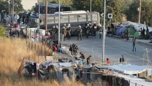 İnsan Hakları İzleme Örgütünden (Human Rights Watch) yapılan açıklamada, Midilli’de