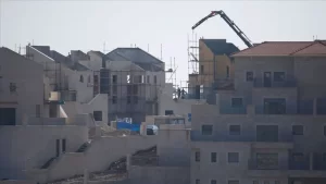 Bakanlıktan yapılan yazılı açıklamada, "İtalya, Givat Hamatos'ta 1257 konut yapımı