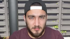 Kerim Ramazan Uçar (20), Bremen kentinde gazetecilere yaptığı açıklamada, kendisini