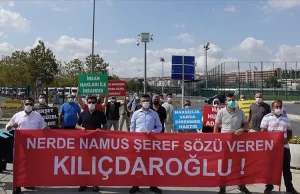 İstanbul Büyükşehir Belediyesi (İBB) iştiraklerinde işten çıkartılan 20 kişilik grup,