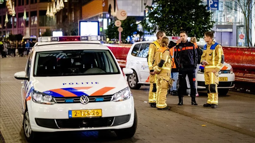 Hollanda'nın Lahey kentinde bıçaklı saldırı yapıldı