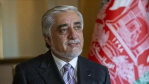 Afganistan Milli Uzlaşı Yüksek Konseyi Başkanı Abdullah Abdullah, Afganistan'da savaş