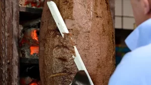 Uluslararası Döner Federasyonu Genel Başkanı Mercan, "Döner üretiminin çiftlikten çatala