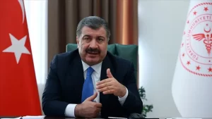 Sağlık Bakanı Koca, "Sokaklar bugün genç gördü. Tedbirlere uyarsak yakında