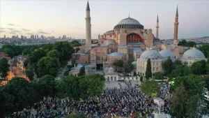 Danıştayın, Ayasofya'nın camiden müzeye dönüştürülmesine dair 24 Kasım 1934 tarihli