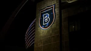 Bu sezon UEFA Şampiyonlar Ligi'nde mücadele edecek Medipol Başakşehir'in grup