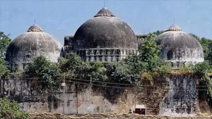 Babür Devleti'nin kurucusu Babür Şah'ın hayatta olduğu bir dönemde komutanlarından