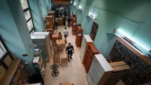Filistin'deki en büyük kütüphanelerden biri olan Nablus'taki tarihi bina, restorasyonun