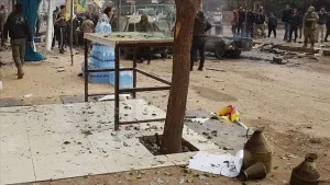 Zeytin Dalı Harekatı'yla terörden arındırılan Afrin ilçe merkezinde motosiklete yerleştirilmiş