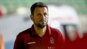 Trabzospor Kulübünün, teknik direktör Hüseyin Çimşir ile karşılıklı olarak sözleşmesini