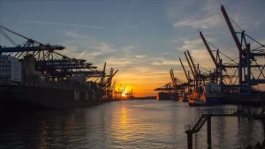 Russwurm, Alman ekonomisi ve sanayisinin 2021'deki durumuna ilişkin düzenlenen toplantıda