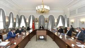 İstanbul Valisi Yerlikaya'nın başkanlığında düzenlenen koordinasyon toplantısında, Ayasofya Camisi'nin ibadete