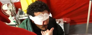 Yunanistan hudut birliklerinin, sınırda bekleyen sığınmacılara müdahalesinde plastik mermi isabet