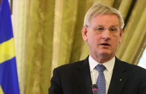 Eski İsveç Başbakanı Carl Bildt, ülkesindeki Kur'an-ı Kerim yakma provokasyonuna