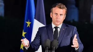 Fransa Cumhurbaşkanı Emmanuel Macron, Korsika adasında düzenlenecek Avrupa Birliği (AB)
