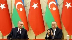Dünya Azerbaycanlıları Kongresi Başkanı Asıf Kurban, Cumhurbaşkanı Recep Tayyip Erdoğan'ın