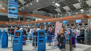 Edinilen bilgiye göre ağustos ayında dış hat uçuşlarının normale dönmeye