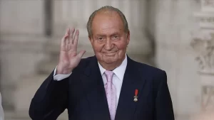 Eski İspanya Kralı Juan Carlos'un, hakkında çıkan "yolsuzluk" iddialarının ardından