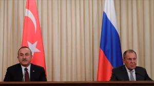 Dışişleri Bakanı Çavuşoğlu, Rus mevkidaşı Lavrov'la görüşmesinde, Ermenistan-Azerbaycan sorununa kalıcı