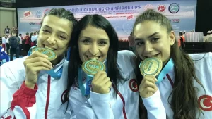 Türkiye Kick Boks Milli Takımı'nın 3 altın, 5 gümüş ve