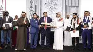 Katar, başkent Doha'daki Kongre ve Kültür Merkezinde düzenlenen törenle "2020