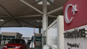 Avrupa'nın farklı ülkelerinde yaşayan ve yaz tatili için ana vatanları