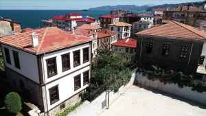 Giresun'un Zeytinlik semtinde yaklaşık 200 yıl önce inşa edilen ve