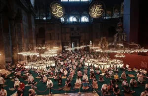 İran lideri Hamaney'in Uluslararası İlişkiler Danışmanı Velayeti, Ayasofya-i Kebir Cami-i