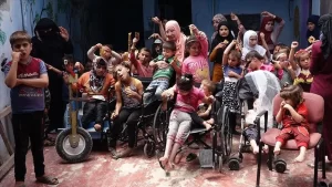 Beşşar Esed rejimi ve destekçilerinin saldırılarından kaçarak, Halep ilinin batısındaki