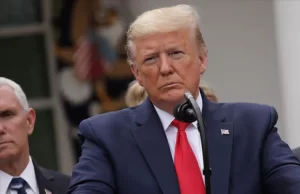 ABD Başkanı Donald Trump, "yalan haberci" ve "halkın düşmanı" olarak