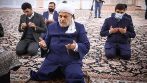 Vatan savunmasında canlarını feda eden şehitlerini anan Azerbaycan'daki ibadethanelerde törenler